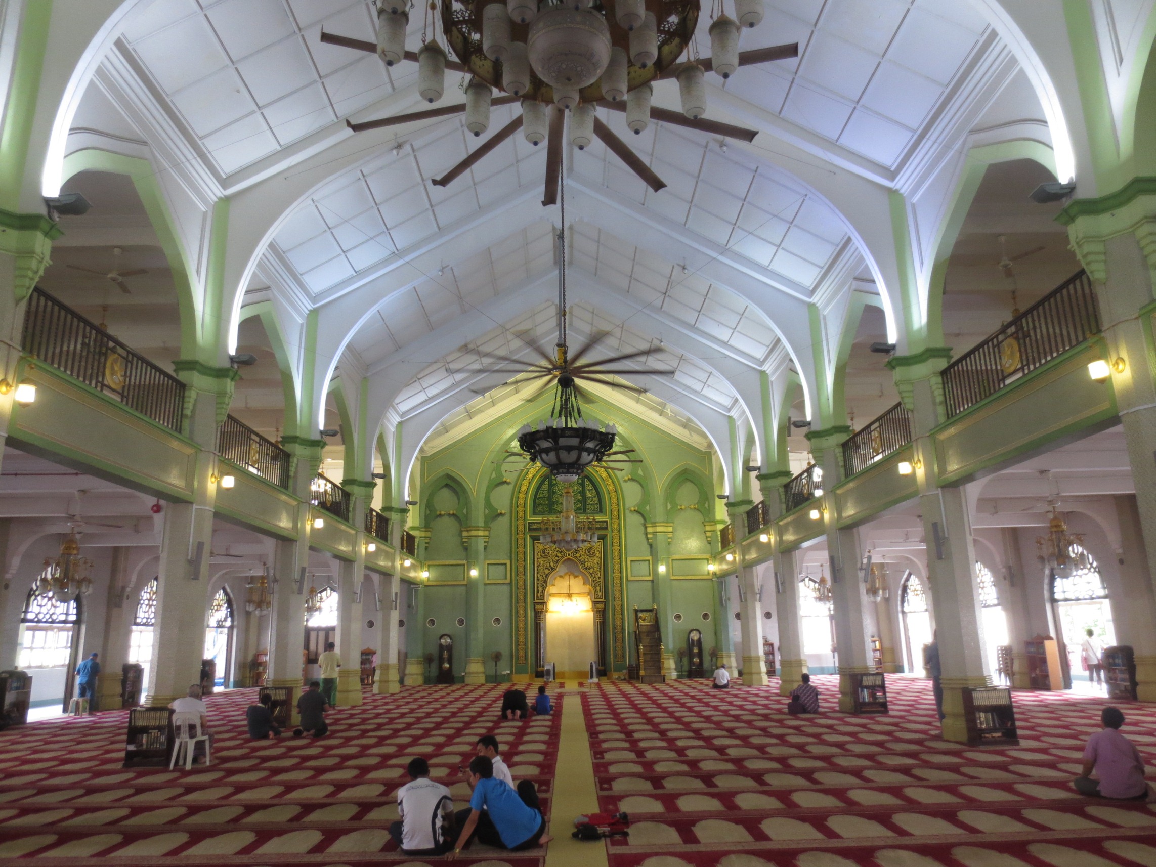 Belajar Berbudaya dari Masjid  Sultan A Part of Journey